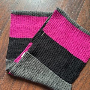 Michael Kors Colorblocked Infinity Scarf